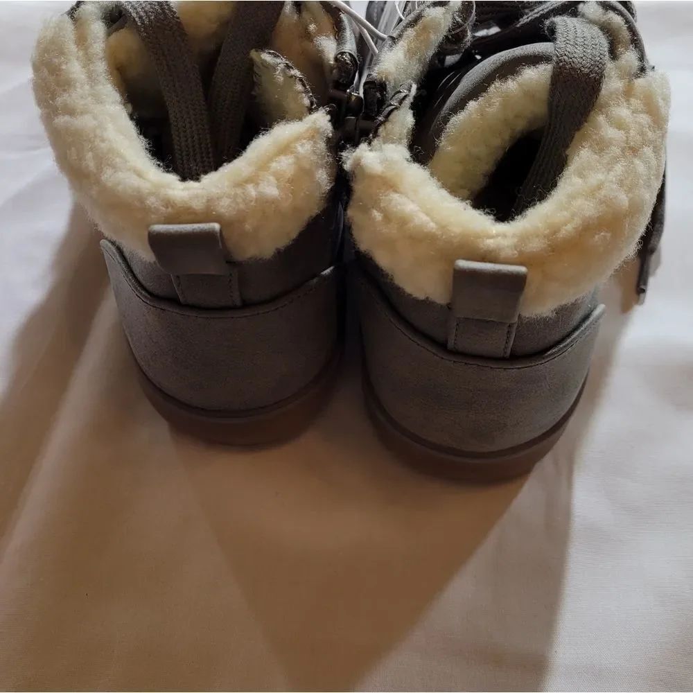 CAT&JACK BARNETT MID-TOP KID SHOES - Picture 6 of 16